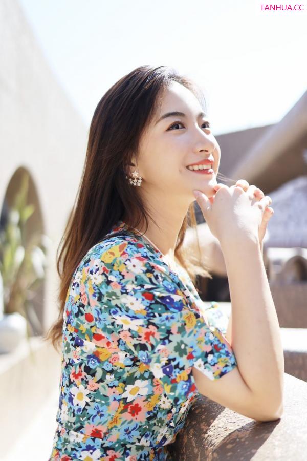 龚天艺 艺儿拿铁 [XIUREN]高清写真图 2019.08.23 艺儿伢哟第8张图片